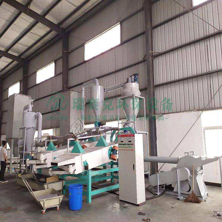 動(dòng)力電池裝機(jī)放量，回收再利用市場(chǎng)潛力十足。